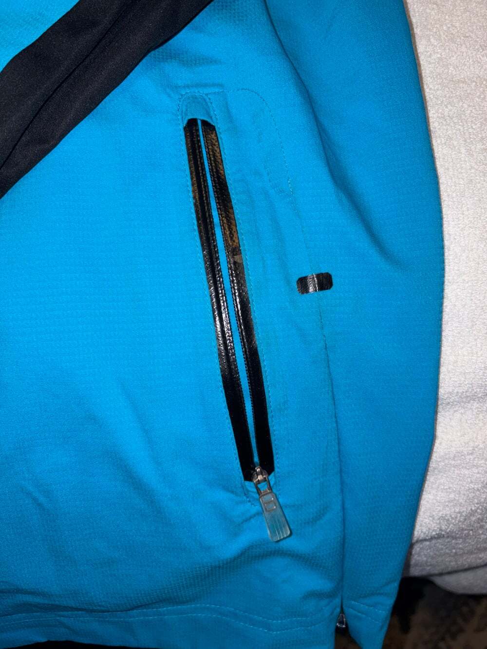 Men's Adidas clima-proof golf jacket - Picture 5 of 5
